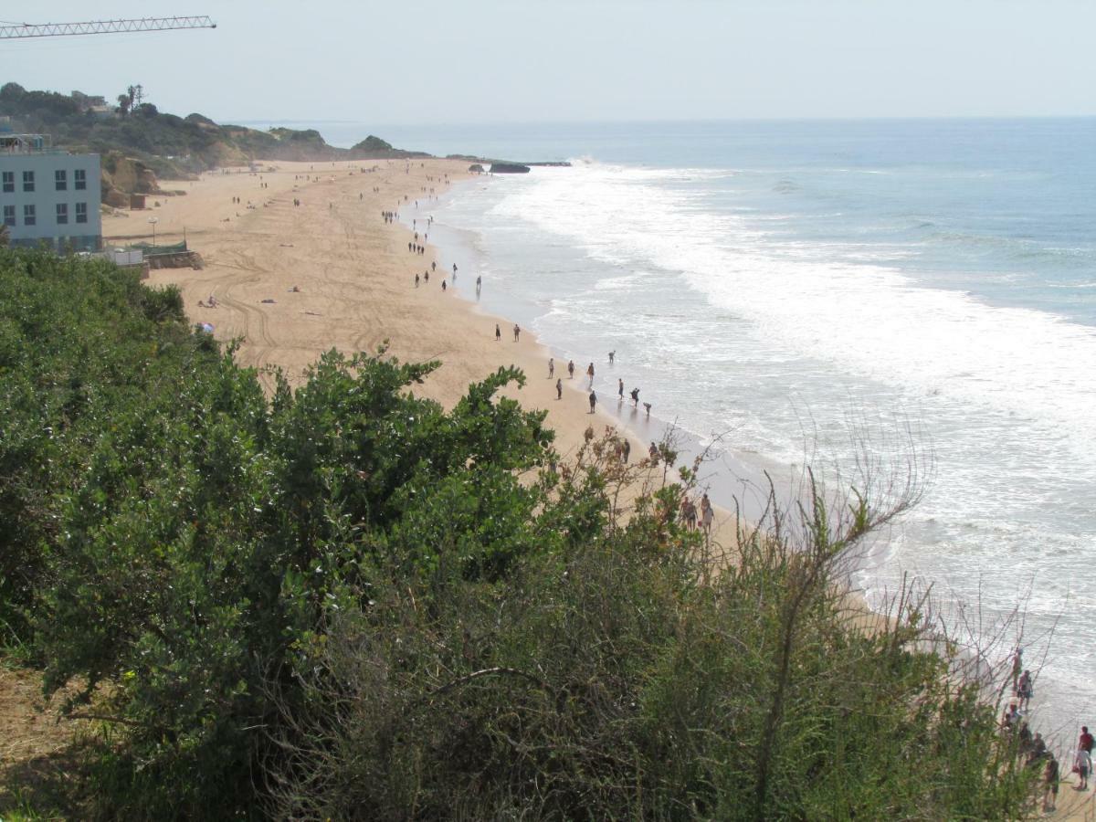 Between Beach And Downtown Apartment Albufeira